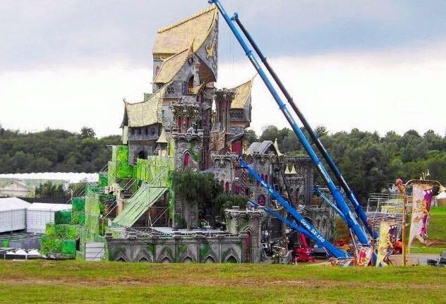 Tomorrowland 2015 MAINSTAGE GATE