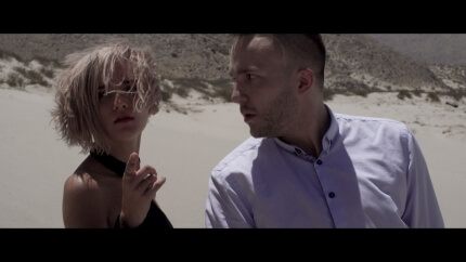 Ten Typ Mes Feat. Iza Lach - Nieiskotne